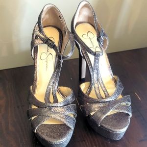 Brand new Jessica Simpson heels sz 8